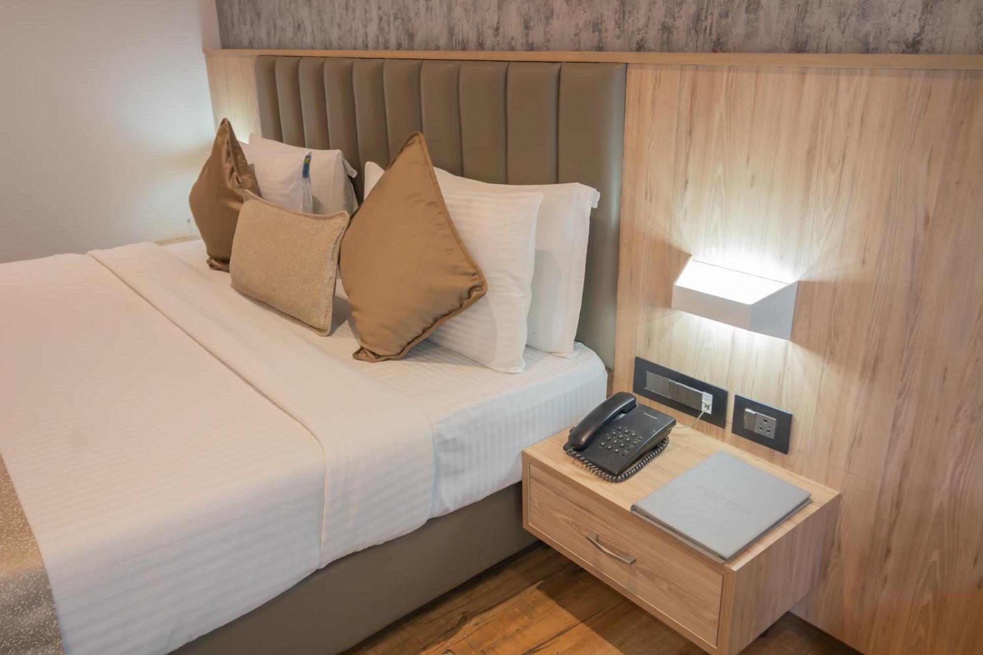 Hotel Celestiial , Candolim Zewnętrze zdjęcie